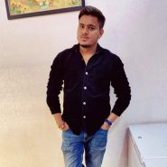 भोजपुरी सिनेमा में अपना अलग स्थान बनाते जा रहे हैं एक्टर धनंजय सिंह