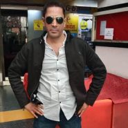 डूबता किसान उछलता नेता नाटक जायेगा अवार्ड में