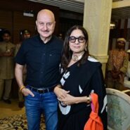 The team of Shiv Shastri Balboa organized a feast  Anupam Kher – Neena Gupta and the entire star cast of the film served a meal full of love to the Dabbawalas of Mumbai