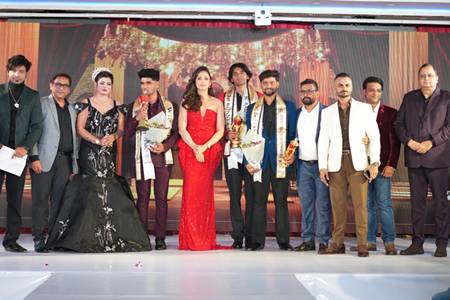 Grand Maharashtra Award 2026 (4)