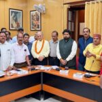 Vinay Kumar Dubey Felicitated 4